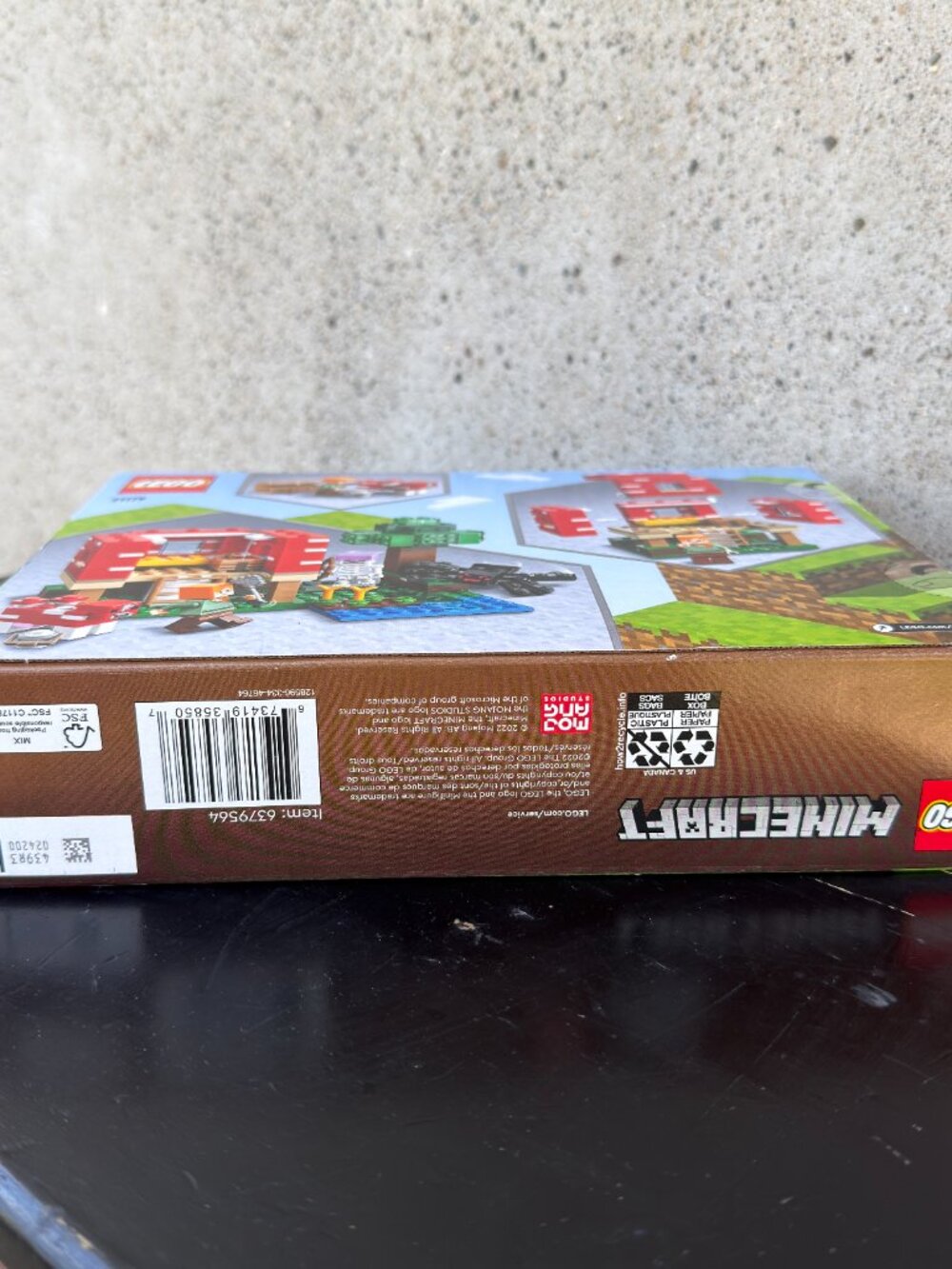 LEGO MINECRAFT SET #21179 THE MUSHROOM HOUSE NEW & FACTORY SEALED RETIRED - Picture 5 of 5